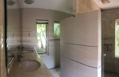 Manzanillo House | Good Vibe Manzanillo House with private pool outdoor livingroom, one floor.