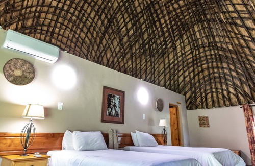 Hluhluwe Cabin | Gooderson Dumazulu Lodge & Traditional Village