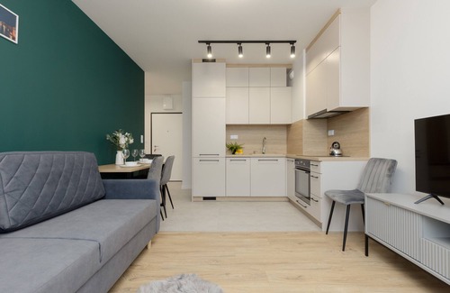 Bialoleka Apartment | Goodnight Apartment by Renters
