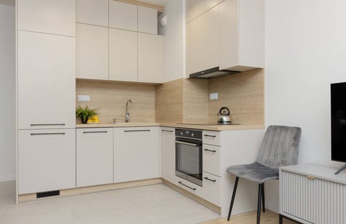 Bialoleka Apartment | Goodnight Apartment by Renters