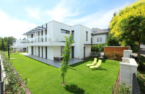 Balatonfured House | Gorazd Nyaralóház