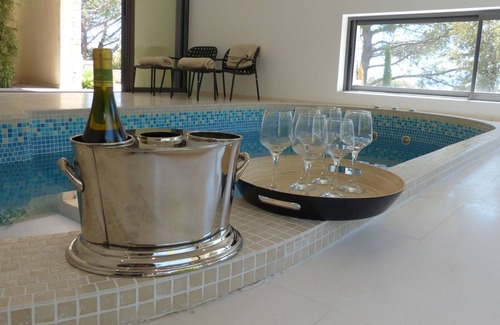 Gordes Villa | Gordes, Magnifique Villa Avec Piscine, Jacuzzi