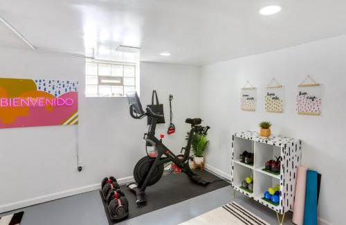 Detroit - Shoreway Apartment | Gordon Square Studio about 4 Mi to Downtown Cleveland!