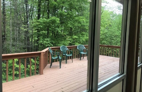 North Creek House | Gore Mnt. Adirondack 16N skis for rent