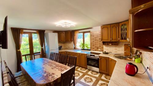 Mykulychyn House | Goretsʹ family home