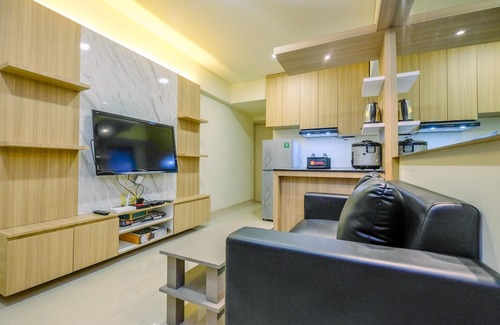 Cikarang Hotel | Gorgeous 2Br at Meikarta Apartment