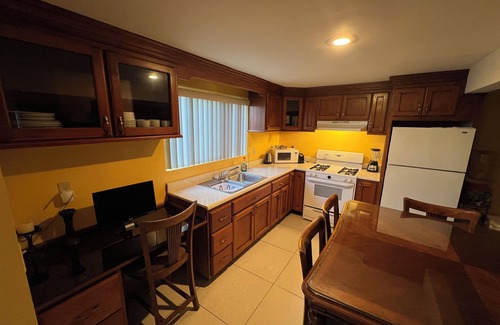 Tijuana Apartment | Gorgeous 3/2 Tijuana Stay Near Downtown & Border