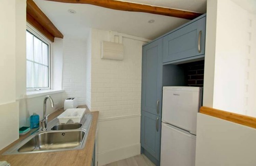 Mortehoe Cottage | Gorgeous 3 bed cottage in Mortehoe with fantastic roof terrace seaviews!