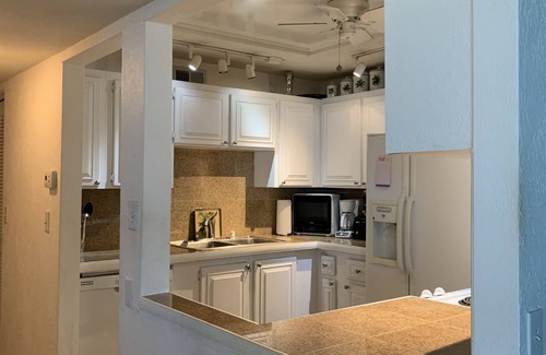 Ormond-by-the-Sea Condo | Gorgeous 3 Bedroom Condo Directly on Beach