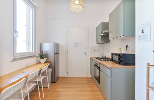 Monte di Pieta Apartment | Gorgeous and Modern Apartment with Cathedral View