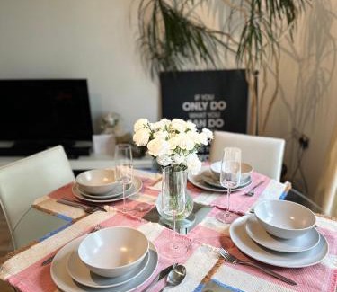 Acomb Apartment | Gorgeous apartment + attentive host + free parking