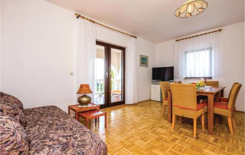 Klenovica Apartment | Gorgeous Apartment In Klenovica With Wifi