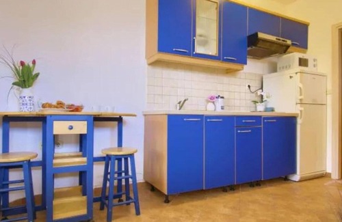 Lukoran Apartment | Gorgeous apartment in Lukoran with house sea view