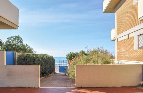 Torvaianica Apartment | Gorgeous apartment in Torvaianica