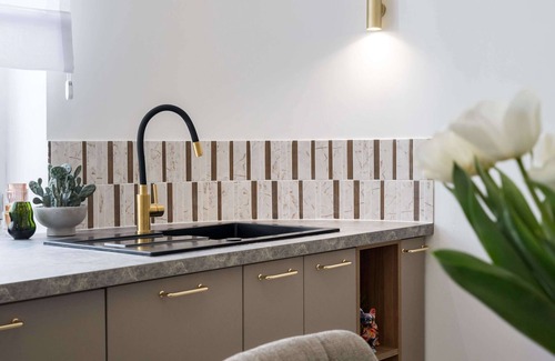 Bucharest City-Centre Apartment | Gorgeous & Bright 2BR Condos - Steps from Old Town