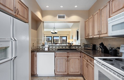 Isles of Capri Condo | Gorgeous Condo with Amazing Gulf Views!