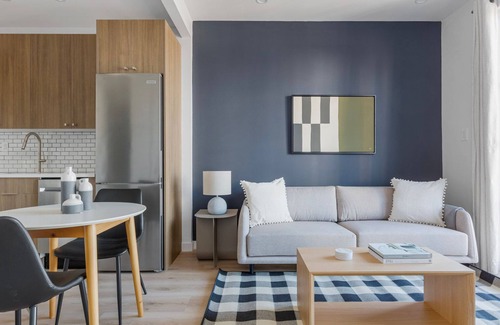 Vinegar Hill Apartment | Gorgeous Dumbo 1BR w/Gym & Roof, nr TimeOut Building, by Blueground