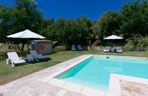 Torre A Castello House | Gorgeous Farmhouse with Pool in Castelnuovo Berardenga