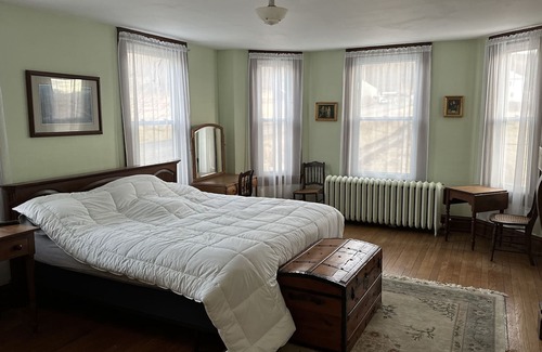 Blue Grass Other | Gorgeous Farmhouse setting in Little Switzerland