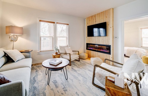 Coeur d'Alene House | Gorgeous + Fun | Pet Friendly | Sleeps 8