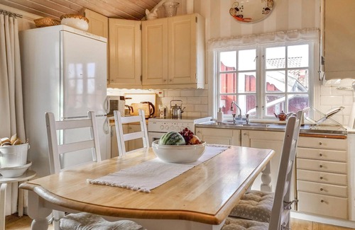 Asa House | Gorgeous home in åsa with WiFi