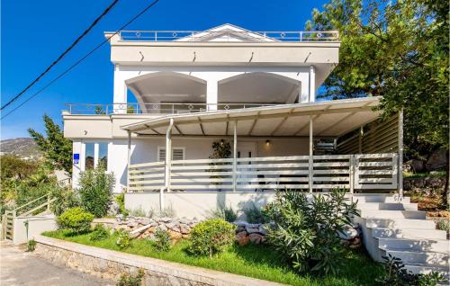 Ribarica House | Gorgeous Home In Cesarica
