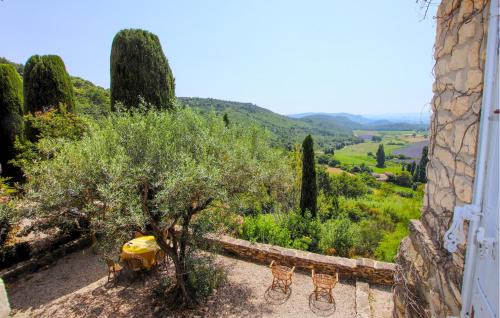 Clansayes House | Gorgeous Home In Clansayes Clansayes