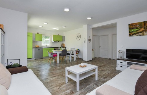 Podbablje House | Gorgeous home in Drum