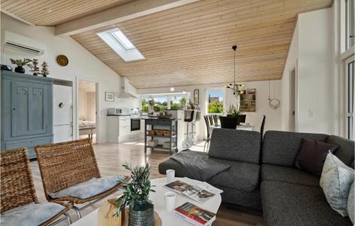 Fjerritslev House | Gorgeous Home In Fjerritslev With Sauna