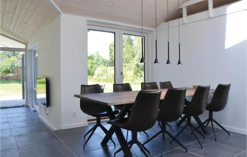 Smidstrup Strand House | Gorgeous Home In Gilleleje With Wifi