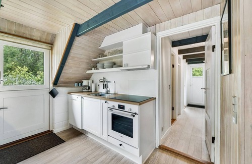 Houstrup House | Gorgeous home in Nørre Nebel with WiFi