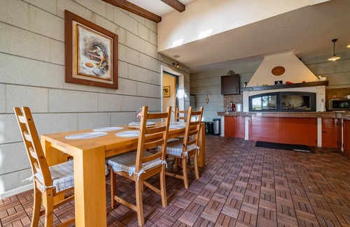 Businci House | Gorgeous home in Okrug Gornji