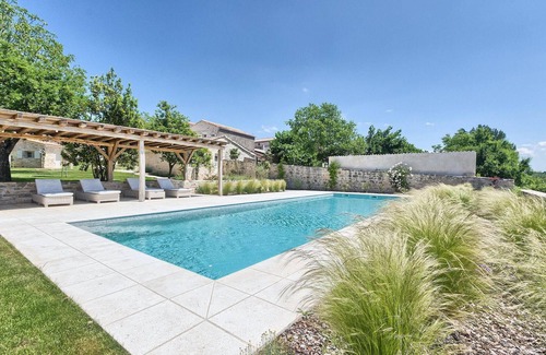 Radovani House | Gorgeous home in Porec