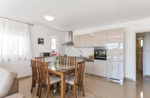 Jarebinjak House | Gorgeous home in Rogoznica with WiFi