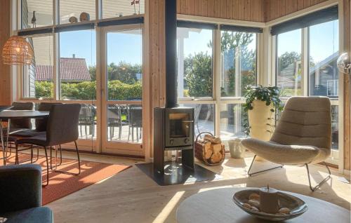 Nørre Fjand House | Gorgeous Home In Ulfborg With Kitchen