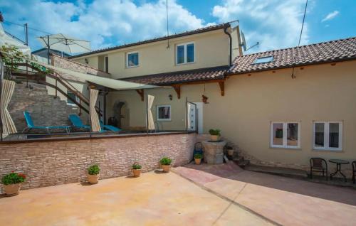 Veli Brgud House | Gorgeous Home In Veli Brgud With Wifi