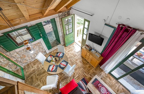 Zirje House | Gorgeous home in Zirje with WiFi