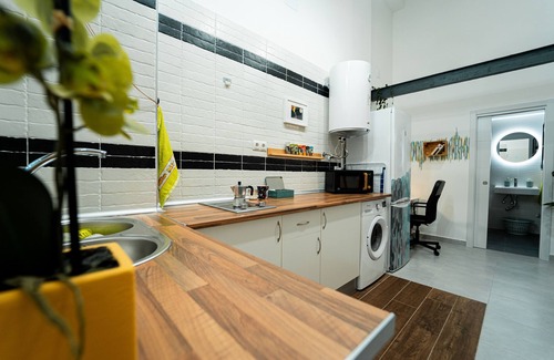 Carretera de Cadiz Apartment | Gorgeous LOFT - Close to the beach & City Center