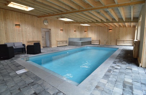 Buellingen Villa | Gorgeous Mansion with Swimming Pool and Sauna in Büllingen