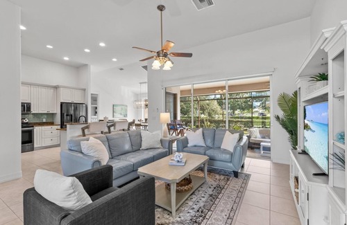 Marco Island House | Gorgeous Marco Island Home Just a Few Steps from Mackle Park! Waiting for you!