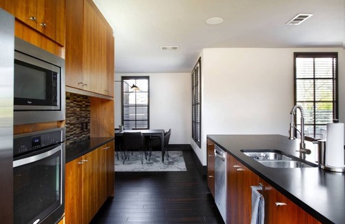 Central East Austin House | Gorgeous Modern Home in East Austin!