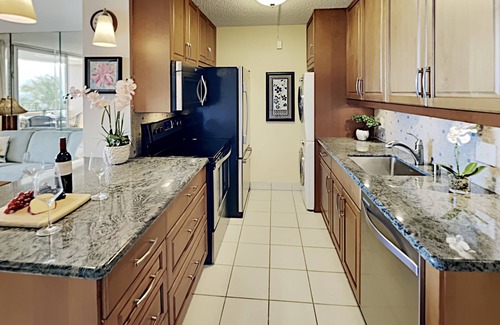 Maalaea Condo | GORGEOUS Oceanfront/Ocean View*FULLY Remodeled!