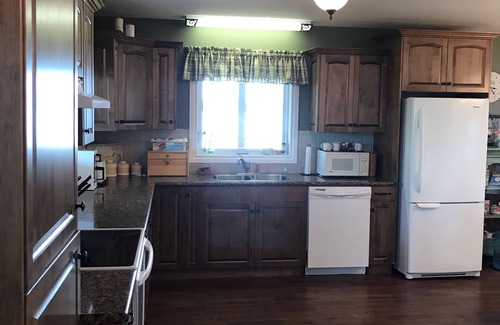 Little Bullhead Cabin | Gorgeous REMOTE private Lakefront cottage with Panoramic Views