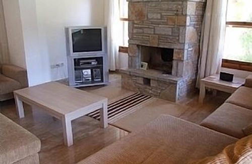 Dalyan City Center Villa | Gorgeous riverside villa