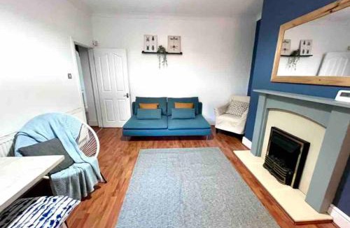 Gateshead Apartment | Gorgeous Spacious 2 Br Home 10 Mins To City