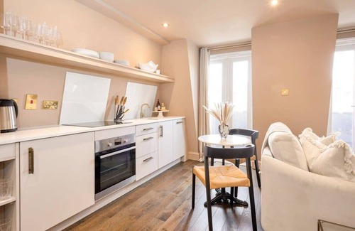 Abbey Road Apartment | Gorgeous St John's Wood Apartment with Terrace