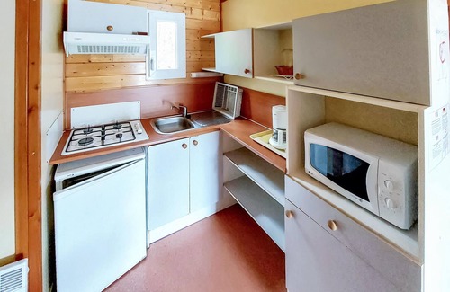 Chef-Boutonne House | Gorgeous (sta)caravan in CHEF-BOUTONNE