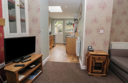 Duddon Valley Cottage | GORSE BANK, family friendly, with open fire in Broughton-In-Furness
