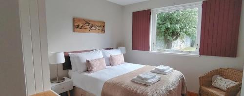 Lasswade House | Gorton House & Orchard Cottages