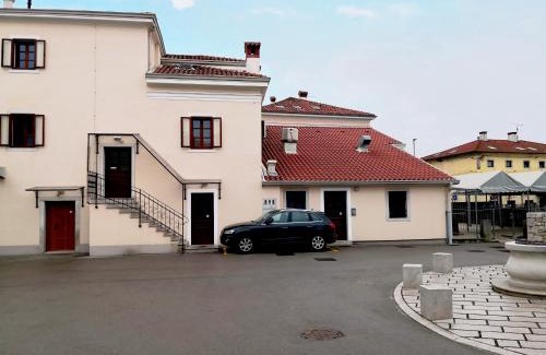 Sezana House | Gostilna pri Dragici, gostilna s prenočišči, d.o.o.